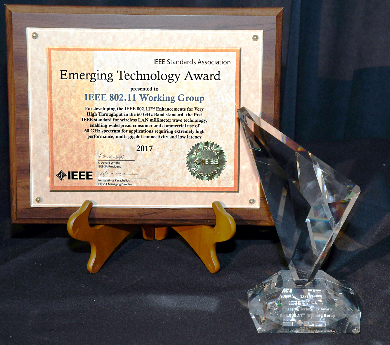 ieee 802 11 the working group setting the standards for wireless lans ieee 802 11 standards